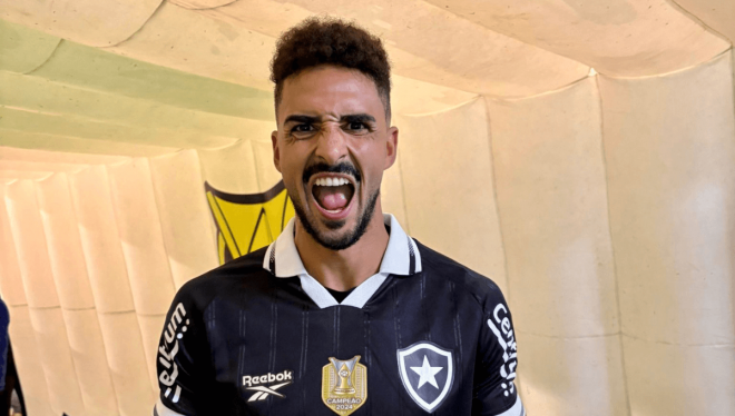 Chris Ramos, tras su debut con Botafogo (Foto: Botafogo).