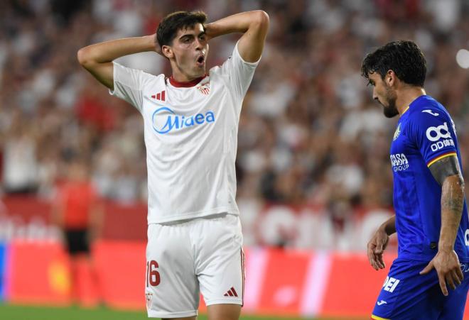Juanlu, ante el Getafe (Foto: Kiko Hurtado)