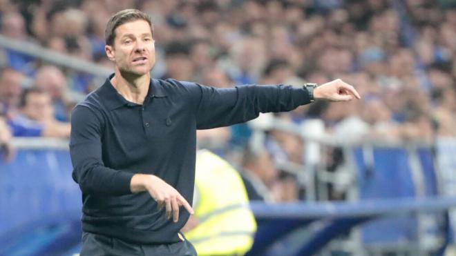 Xabi Alonso en el Tartiere (Cordon Press)