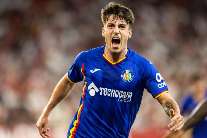 Adrián Liso celebra su segundo gol en el Sevilla - Getafe (Foto: CordonPress).