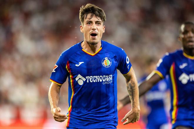 Adrián Liso celebra su segundo gol en el Sevilla - Getafe (Foto: CordonPress).