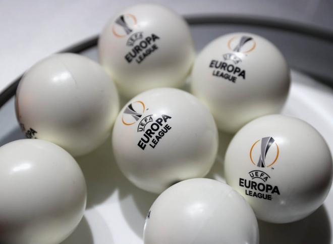 Las bolas del sorteo de la Europa League.