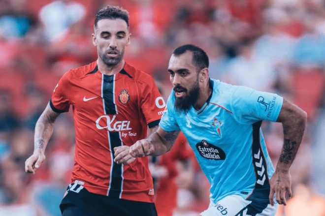 Borja Iglesias ante el Mallorca (Foto: Instagram).<
