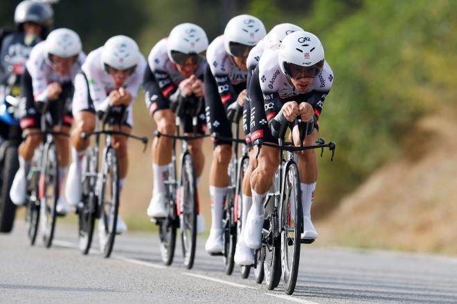 Equipo ganador de la crono por equipos en La Vuelta a España (Foto: La Vuelta).