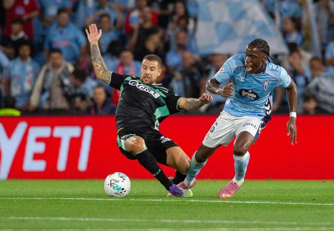 Aitor Ruibal, ante el Celta (Foto: Cordonpress)