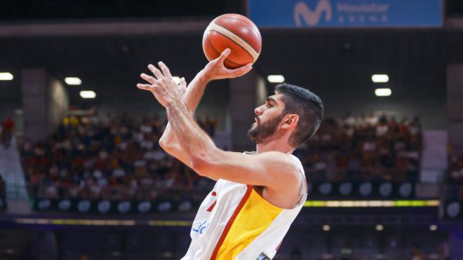 Santi Aldama durante un amistoso previo al Eurobasket (Fuente: Cordon Press)