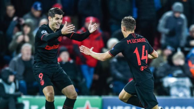 Álvaro Morata y Marcos Llorente en Anfield (Fuente: Europa Press)