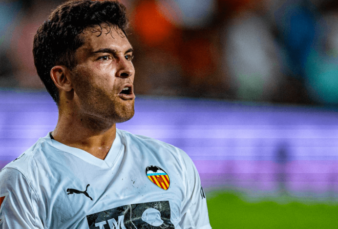 Hugo Duro celebra el 3-0 (Foto: Valencia CF)