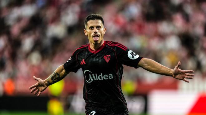 Alfon, celebrando su gol ante el Girona (Foto: SFC).