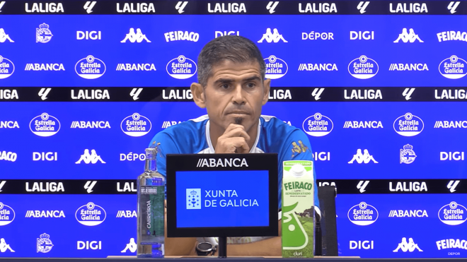 Antonio Hidalgo, en sala de prensa con el Dépor.