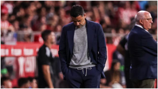 Míchel, durante el Girona - Sevilla. (Europa Press)