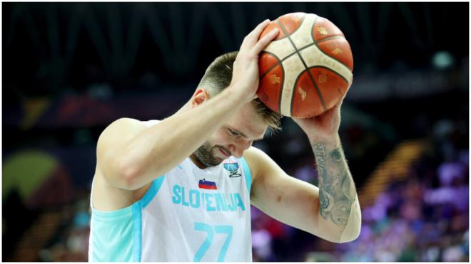 Luka Doncic, en el Eslovenia - Bélgica del Eurobasket 2025. (EFE)