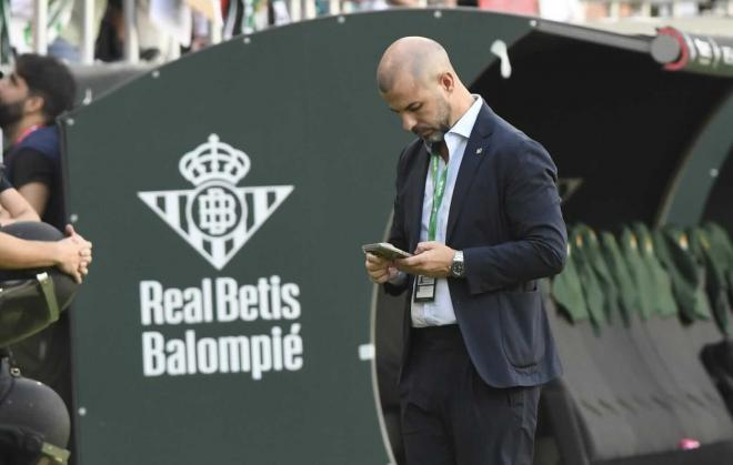 Manu Fajardo, en la previa del Betis-Athletic (Foto: Kiko Hurtado).