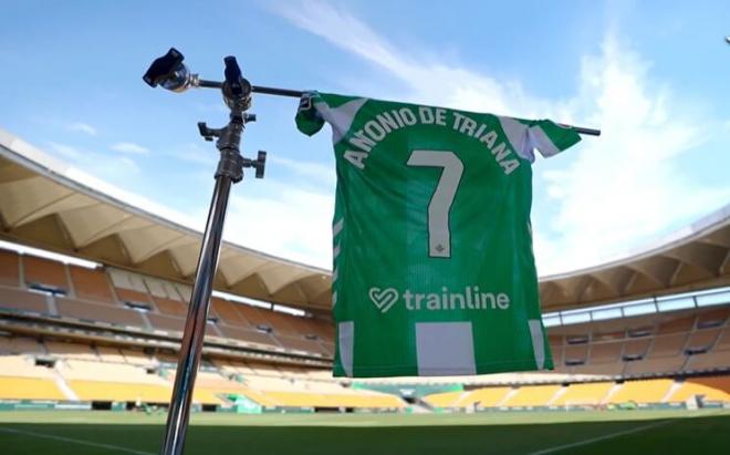 Oficial, Antony regresa al Betis.