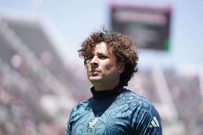 El Memo Ochoa, en un partido con México (Foto: CordonPress).
