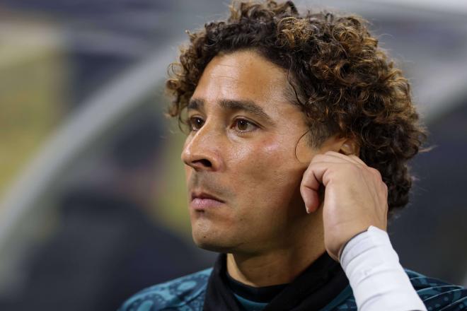 El Memo Ochoa, en un partido con México (Foto: CordonPress).