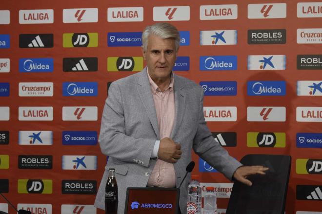 Antonio Cordón hace balance del mercado de fichajes del Sevilla (Foto: Kiko Hurtado),