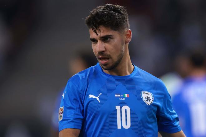 Manor Solomon, durante el partido entre Israel e Italia (Foto: Cordon Press).