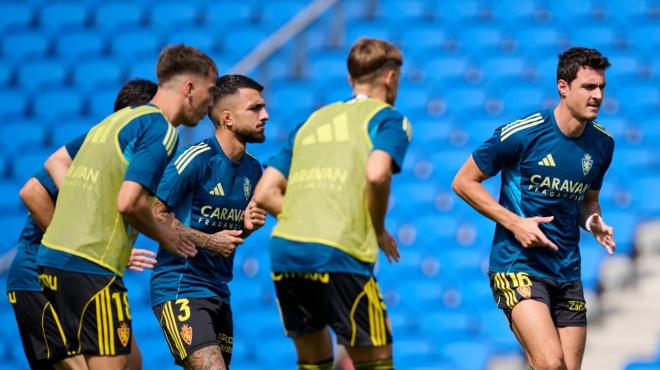 Paulino de la Fuente, Dani Tasende y Radovanovic, en el Real Zaragoza (Foto: LALIGA).