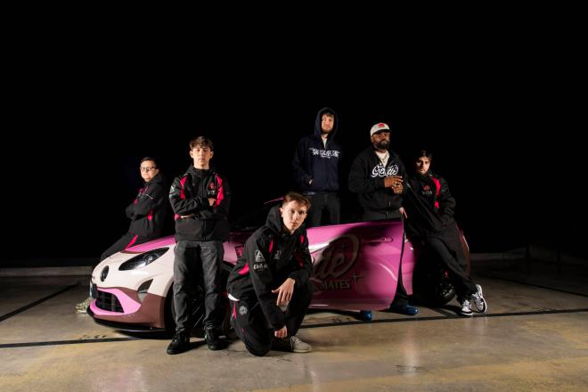 Alpine se lanza al mundo gamer con Gentle Mates y el A110.