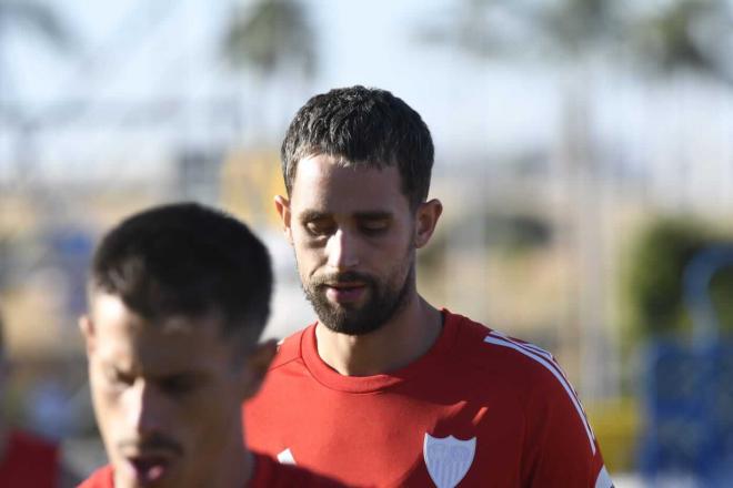 Adnan Januzaj, entrenando con el Sevilla (Foto: Kiko Hurtado).