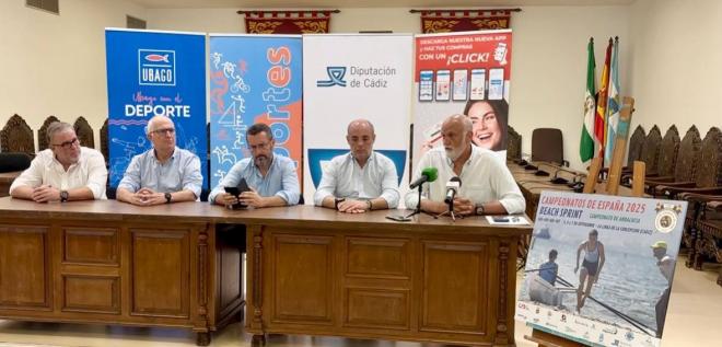Acto de presentación de los Campeonatos de España y Andalucía de beach sprint en La Línea.