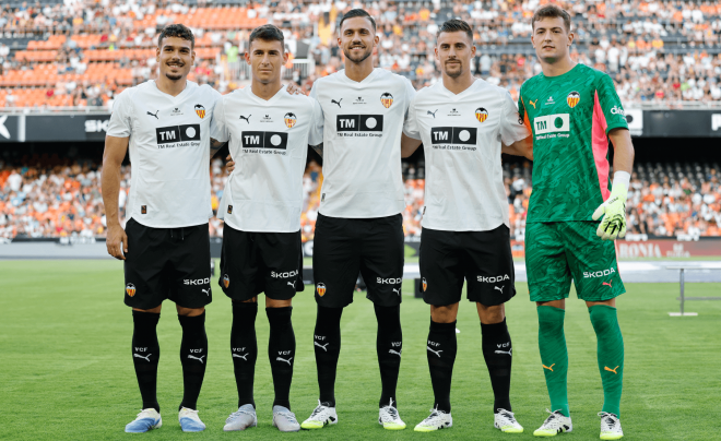Fichajes Valencia CF 2025/26