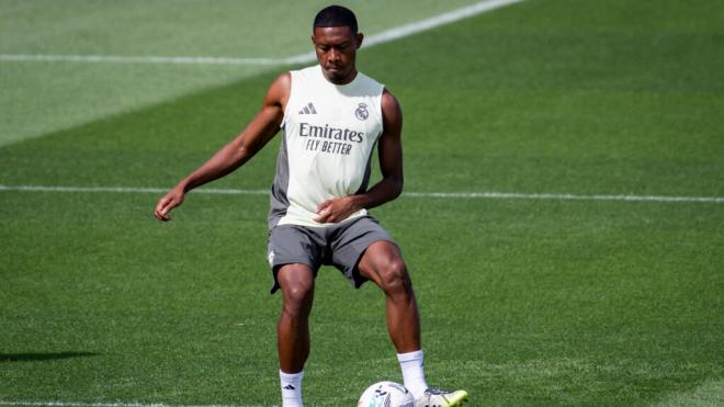 David Alaba no ha debutado con el Real Madrid esta temporada (foto: Cordon Press)