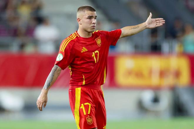 Pablo García, jugando con España sub 19 (Foto: Cordon Press).