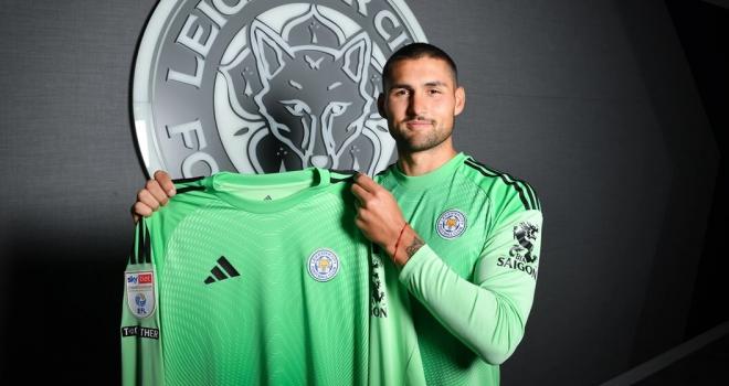 Fran Vieites ficha por el Leicester City (Foto: LCFC).