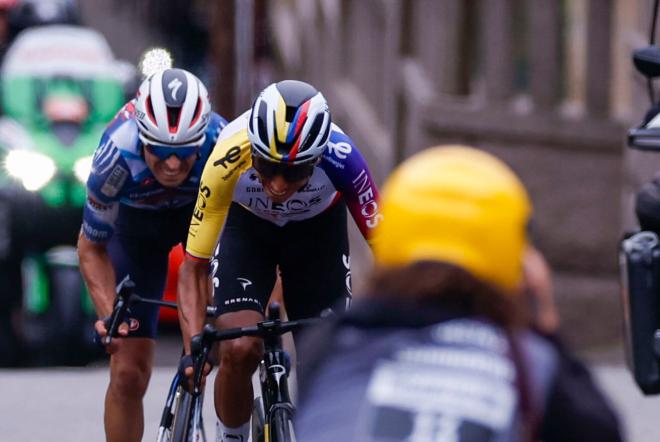 Egan Bernal, ganador de la decimosexta etapa de La Vuelta (Foto: EFE).