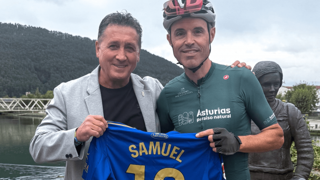 Samuel Sánchez, en su llegada en la línea de meta (Foto: RO).