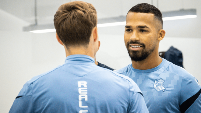 Yangel Herrera, en las instalaciones de la Real Sociedad (Foto: RS).