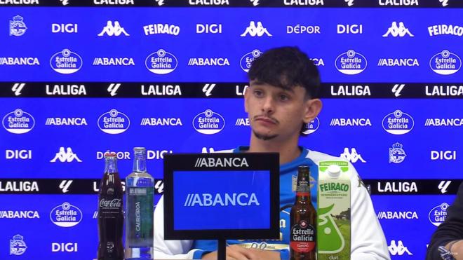 Charlie Patiño, en sala de prensa (Imagen: RC Deportivo).