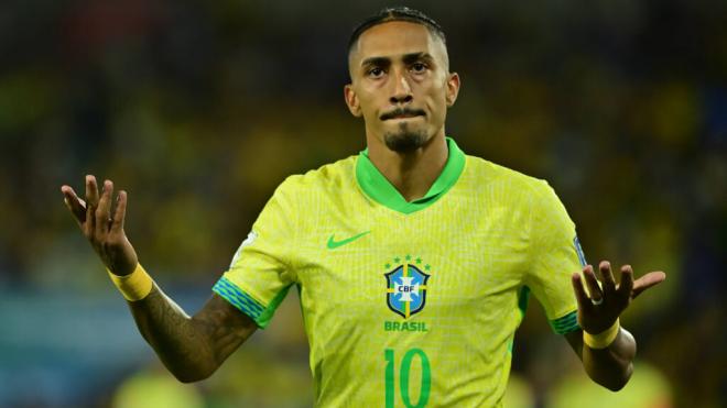 Raphinha en el partido con la selección brasileña (Cordon Press)