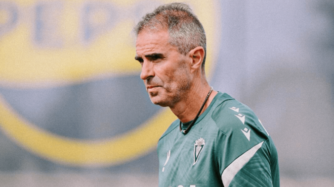 Gaizka Garitano, en un entrenamiento del Cádiz (Foto: CCF).