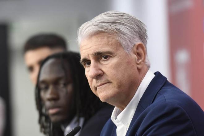 Antonio Cordón, en la presentación de Cardoso y Mendy (Foto: Kiko Hurtado).