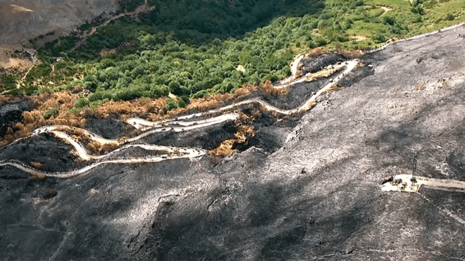 Las secuelas de los incendios, vistas en La Vuelta (Foto: RTVE)
