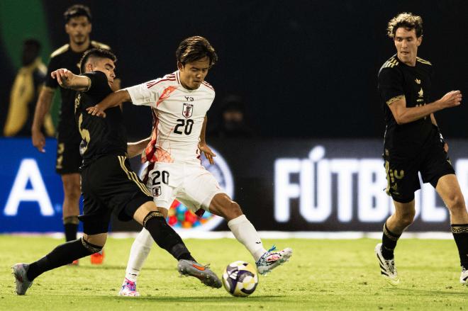 Take Kubo, en un partido con Japón (Foto: Cordon Press).
