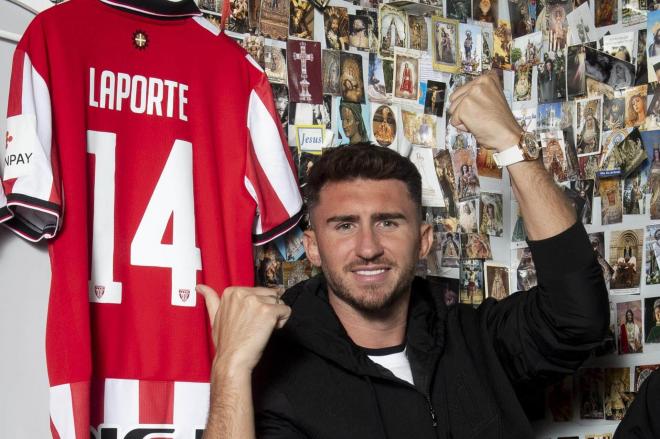 Aymeric Laporte, en el vestuario de San Mamés (Foto: Athletic Club).