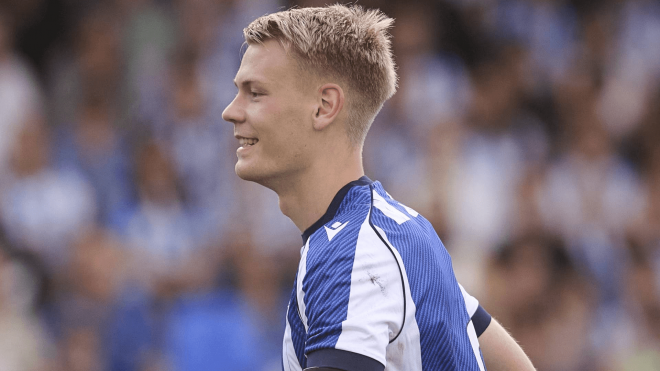Óskarsson, en un partido de la Real Sociedad (Foto: Cordon Press).