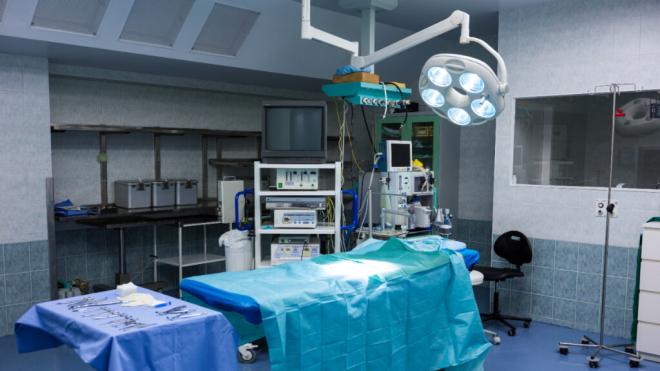 Sala de quirófano de un hospital (Foto: Freepik)