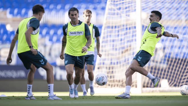 El Málaga entrenó este viernes en La Rosaleda (Foto: MCF).