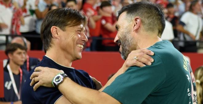 Matías Almeyda y Éder Sarabia, en el Sevilla - Elche (Foto: Kiko Hurtado).