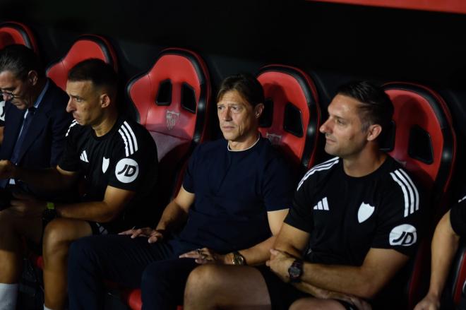 Matías Almeyda, en el Sevilla - Elche (Foto: Kiko Hurtado).