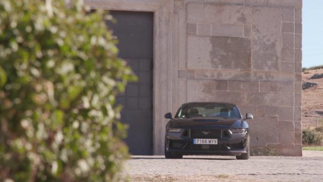 Mustang Dark Horse