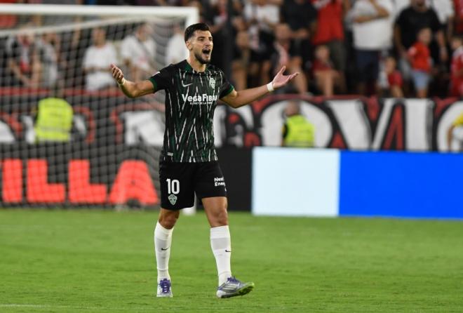 Rafa Mir, en el Sevilla-Elche (Foto: Kiko Hurtado).