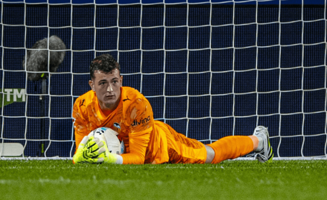 Andrés Palop cree que Agirrezabala debe jugar ante el Athletic Club (Foto: Valencia CF)