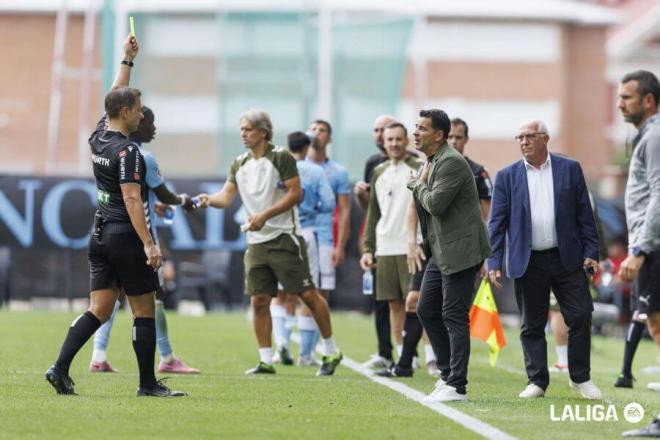 Míchel Sánchez, durante el partido entre el Celta y el Girona en Balaídos (Foto: LALIGA).