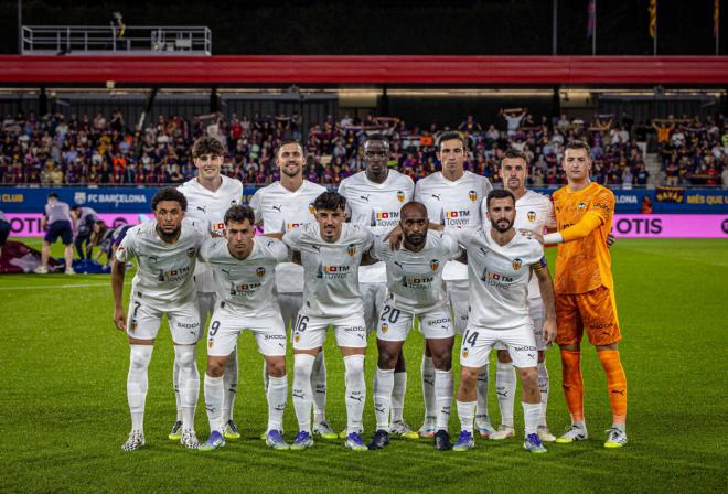 Once titular del Valencia CF en Barcelona (Foto: VCF)